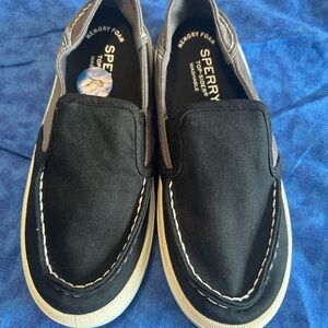 Sperry Black Moccasins Sleek Durable Comfort NWOT
